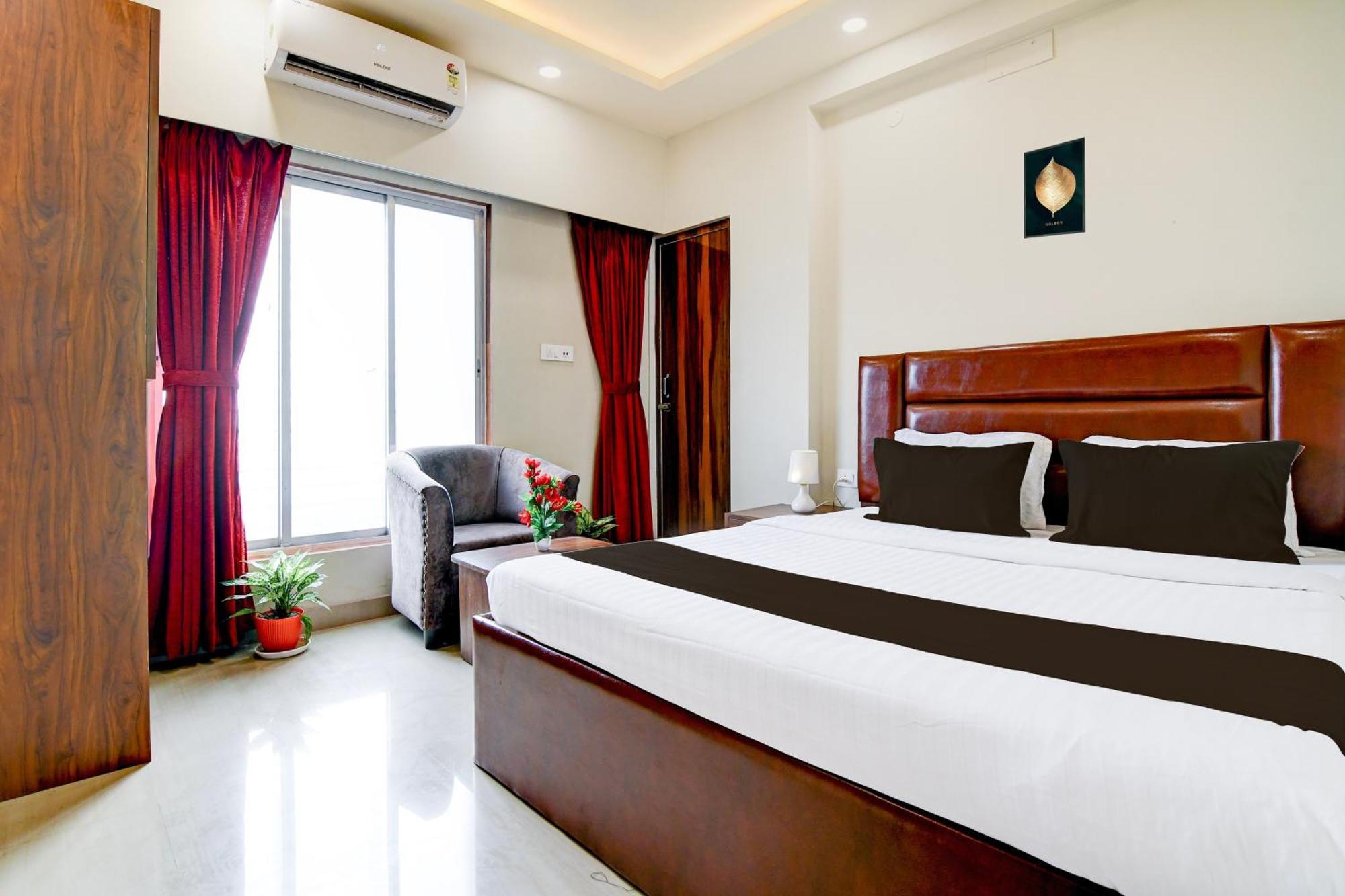 Super Townhouse Kaikhali Near Airport Kolkata Eksteriør bilde